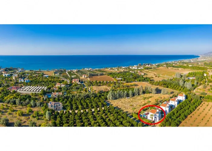 Christina * Αργάκα